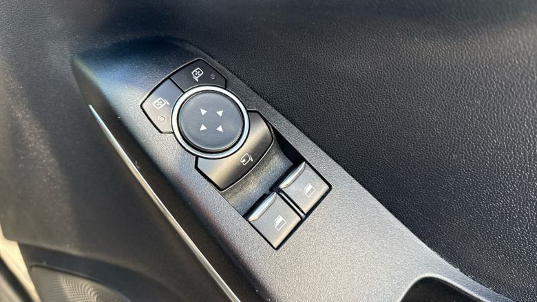 Ford Fiesta 1.0 EcoBoost Titanium 5dr Petrol Hatchback